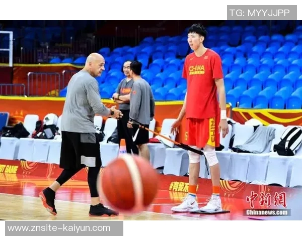 中国男篮对阵中国台北男篮裁判组公布来自菲律宾澳洲和泰国的裁判团队